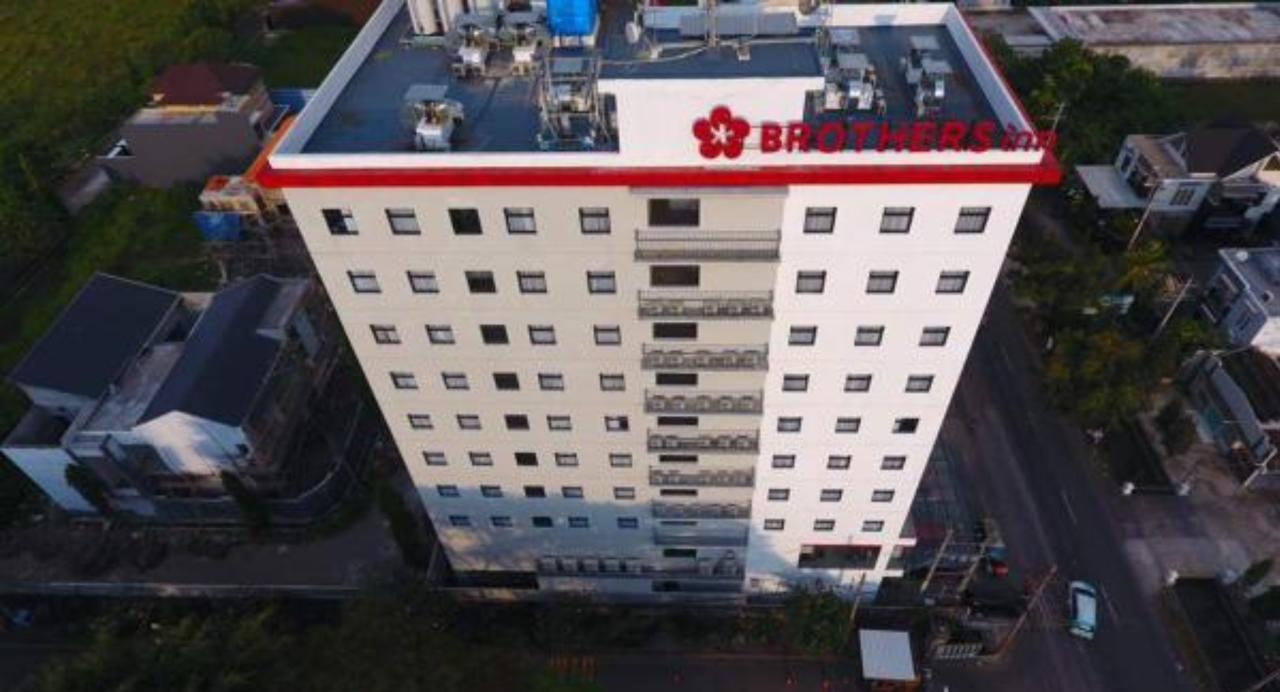 Brothers Inn Sukoharjo Εξωτερικό φωτογραφία